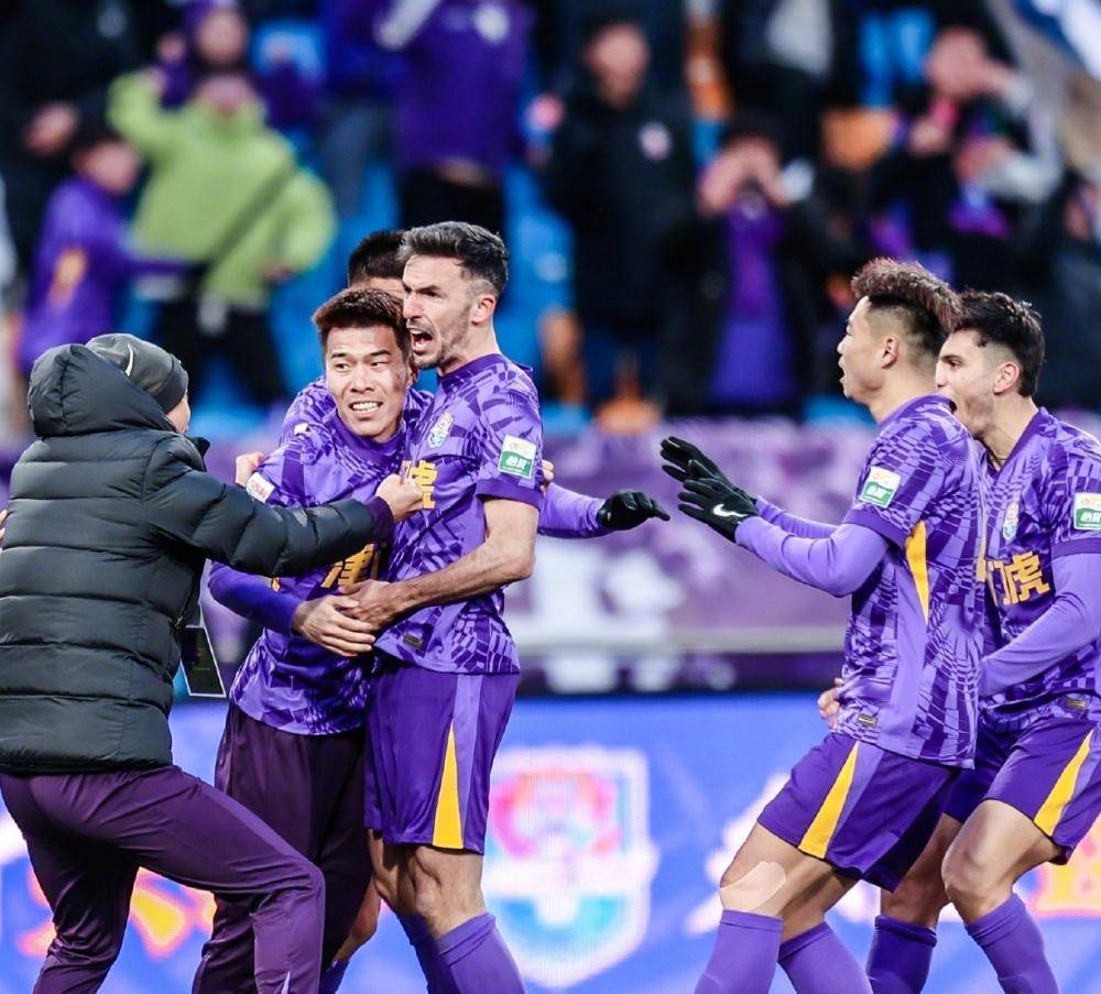 库克在低位 库克在低位